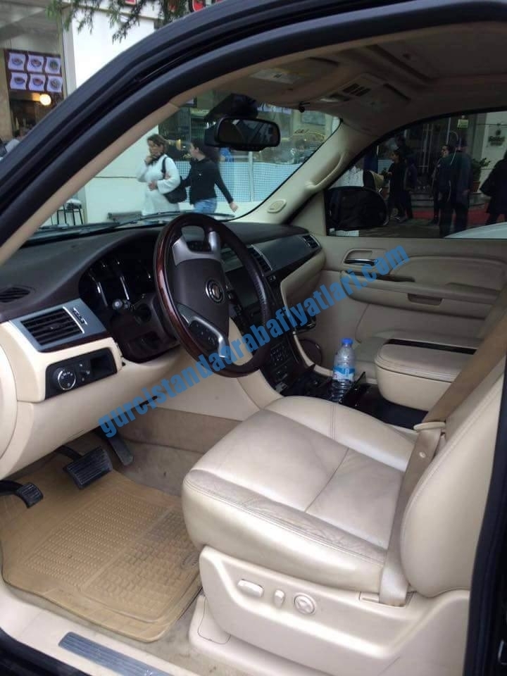 cadillac-escalade-5